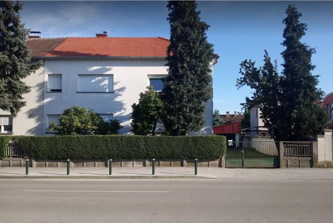 Lovely Flat, City Center With Free Parking Varaždin Exteriér fotografie